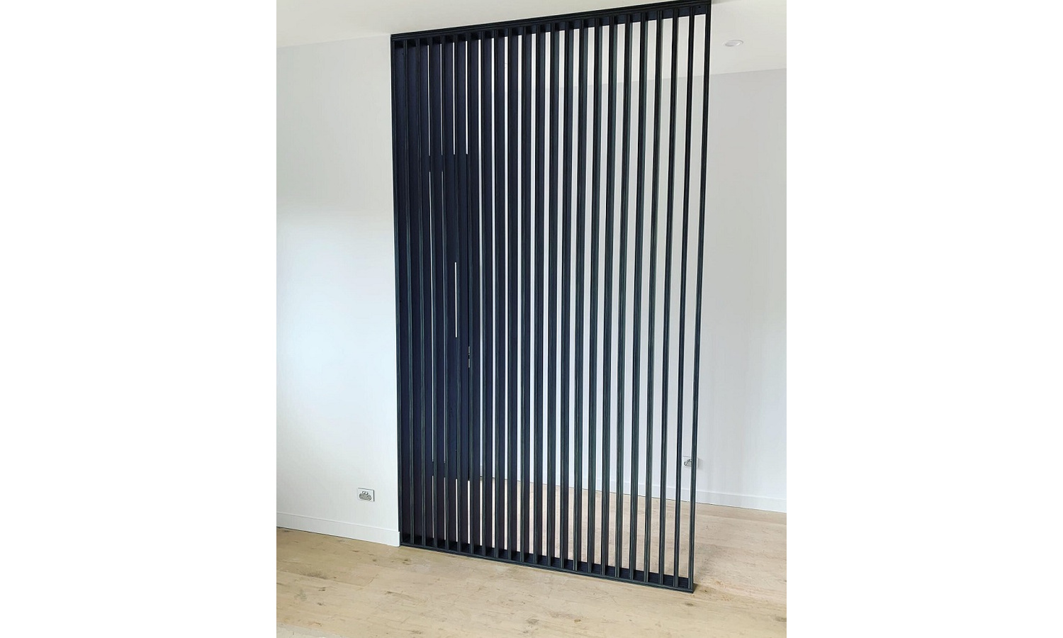 Angle Slat Wall - Image 6